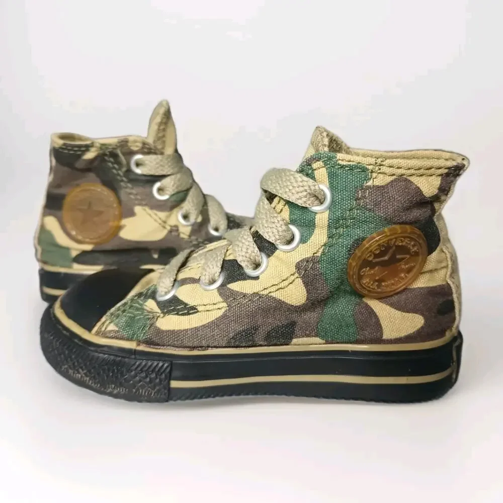 Converse All Star Chuck Taylor Toddler Hi-Top Camo Green Black Size 5 Pre-Owned